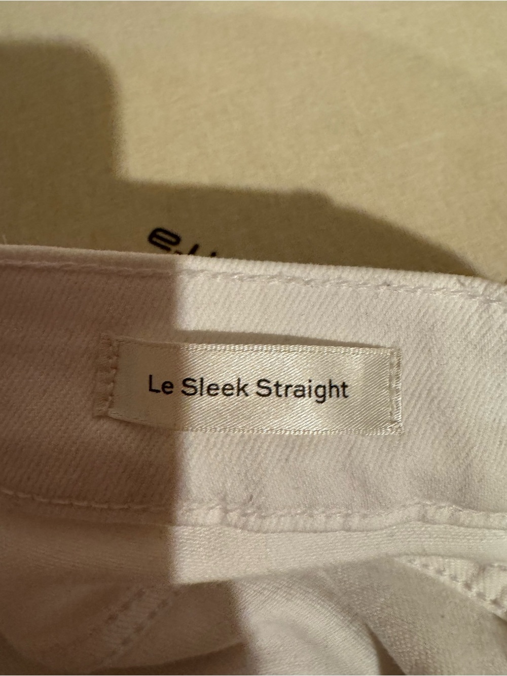 Frame Denim - Le Sleek Straight White Jeans - Picture 10 of 11